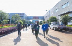 市政協副主席黃敏一行到江南泵閥調研
